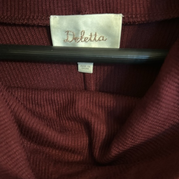 Deletta Turtleneck Tunic - Picture 2 of 3